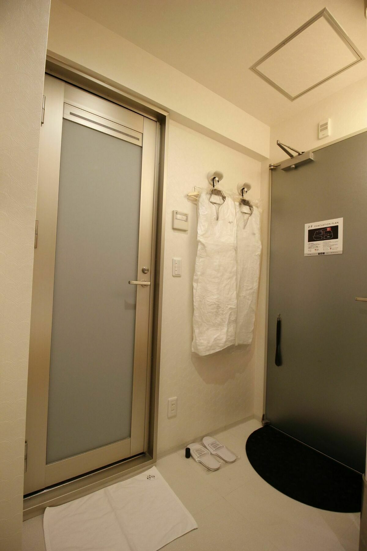 Hotel The Hotel Shinjuku (Adults Only) Токио Екстериор снимка