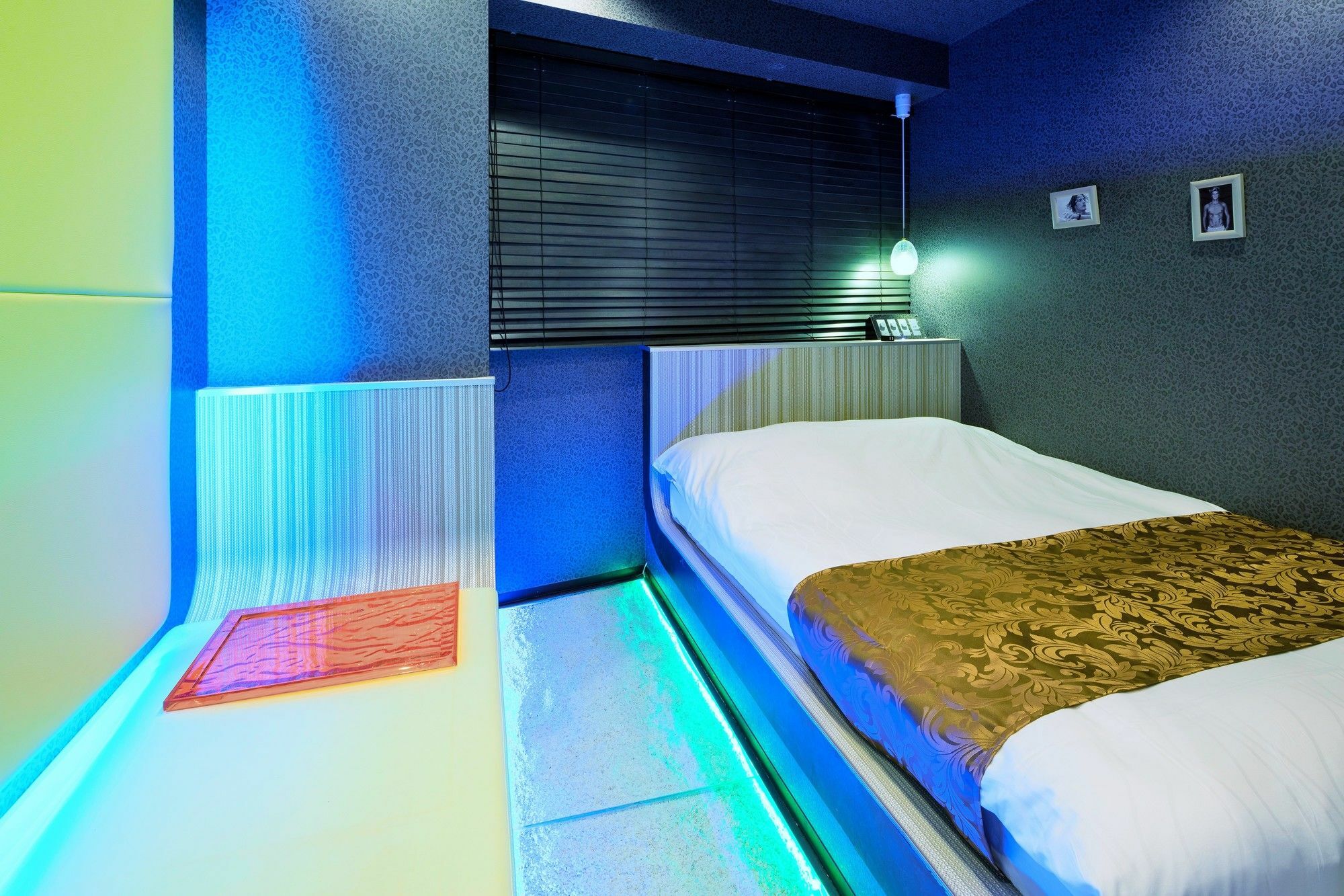 Hotel The Hotel Shinjuku (Adults Only) Токио Екстериор снимка