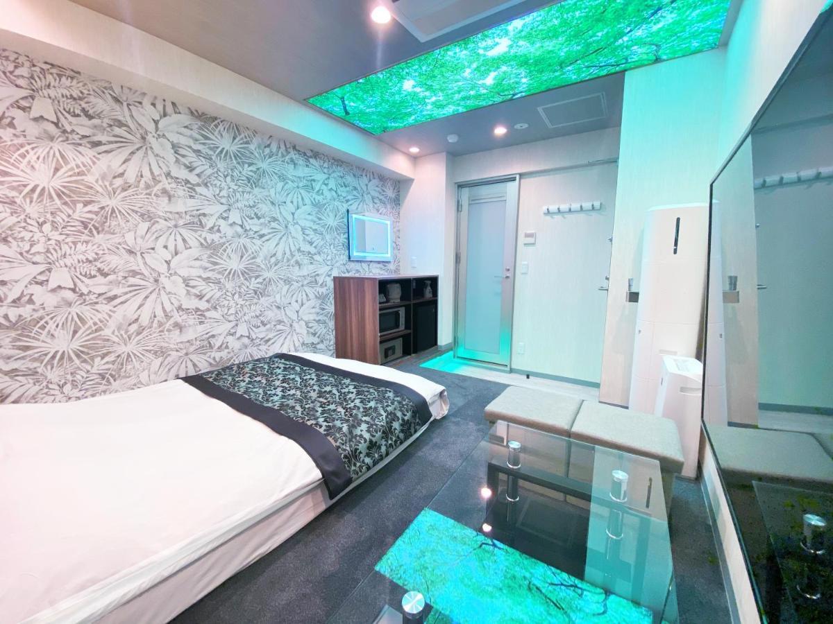 Hotel The Hotel Shinjuku (Adults Only) Токио Екстериор снимка
